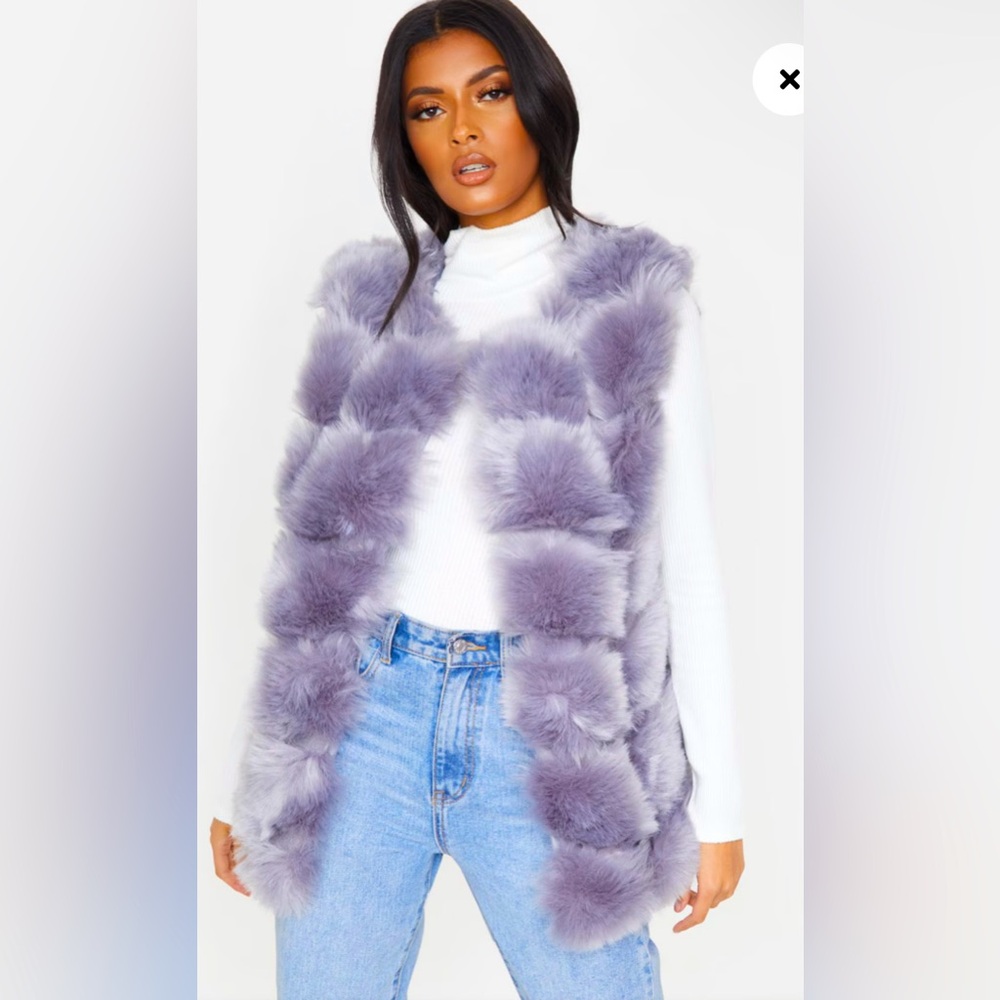 GREY FAUX FUR LONGLINE VEST / PRETTYLITTLETHING